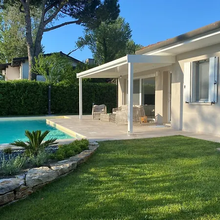 Ariano Villa Albarella Island